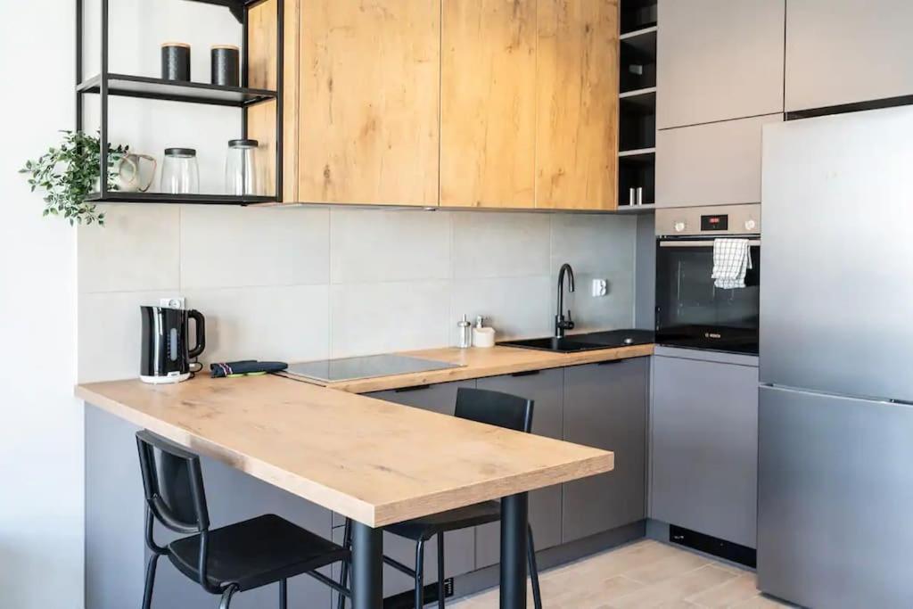 Urban Chic - City Center - One Bedroom Apartment - Opolska Катовице Экстерьер фото